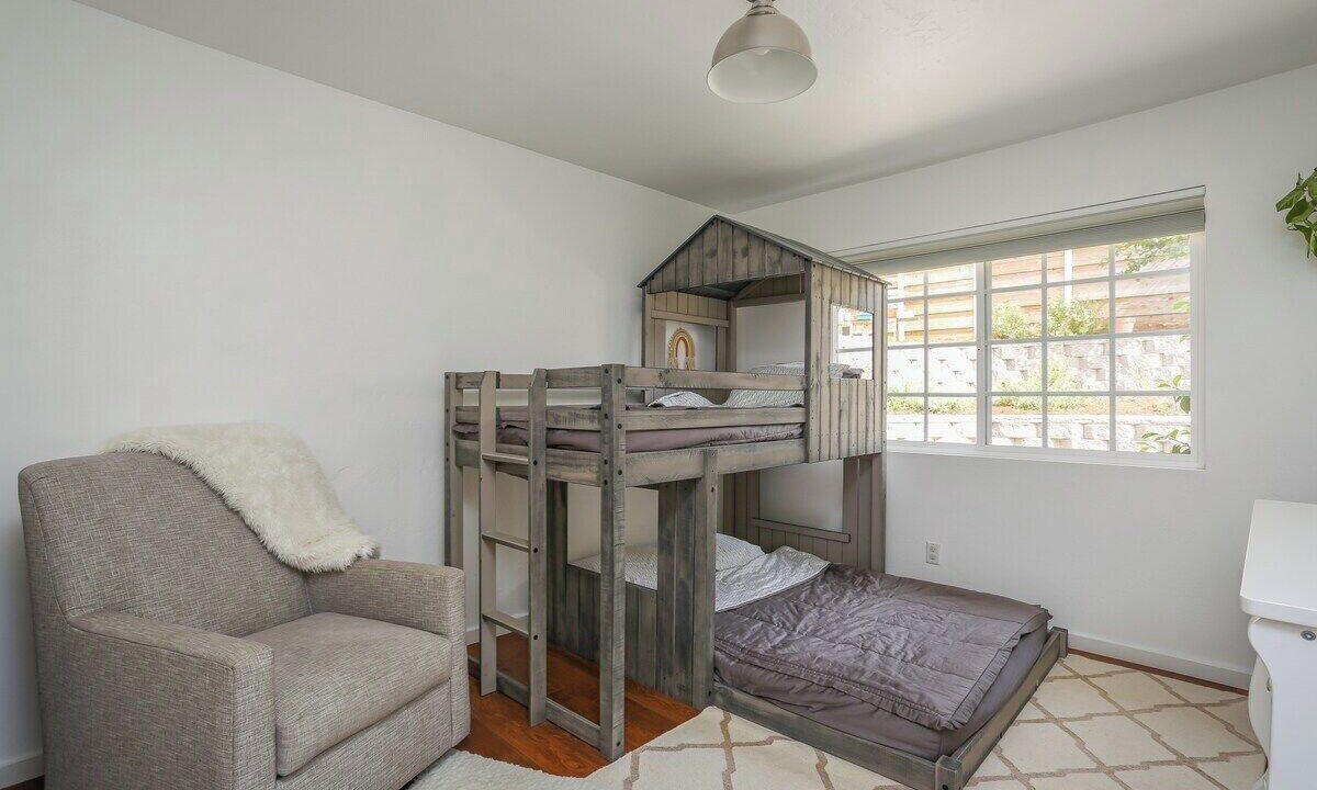 Photo of Bedroom in Arroyo Grande