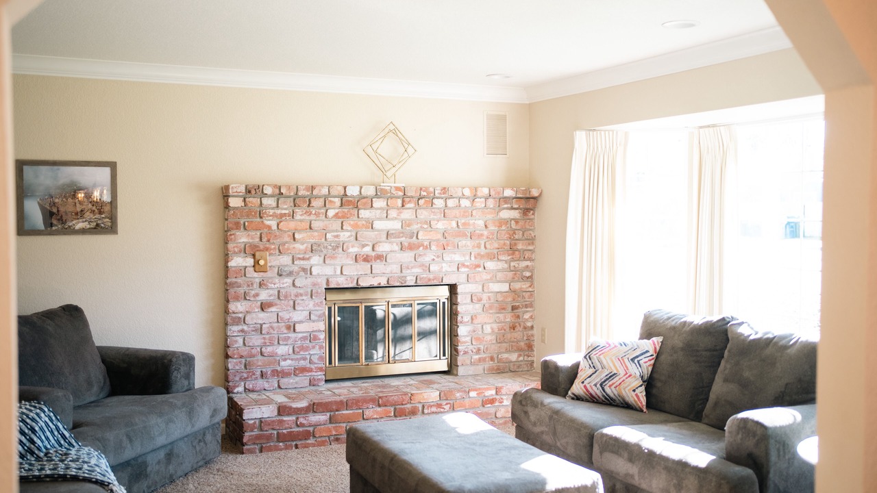 Photo of Livingroom in Redding
