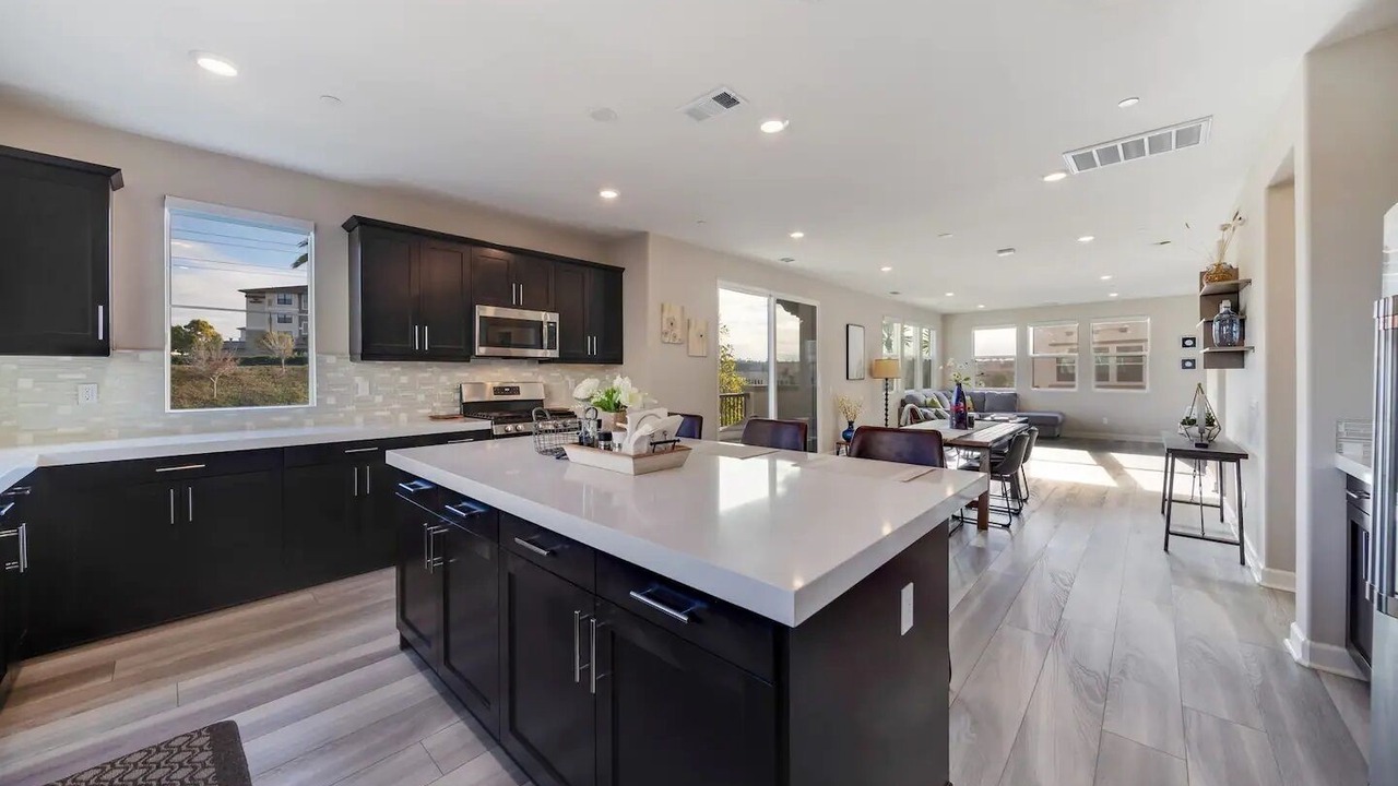Photo of Kitchen in Ivey Ranch - Rancho Del Oro