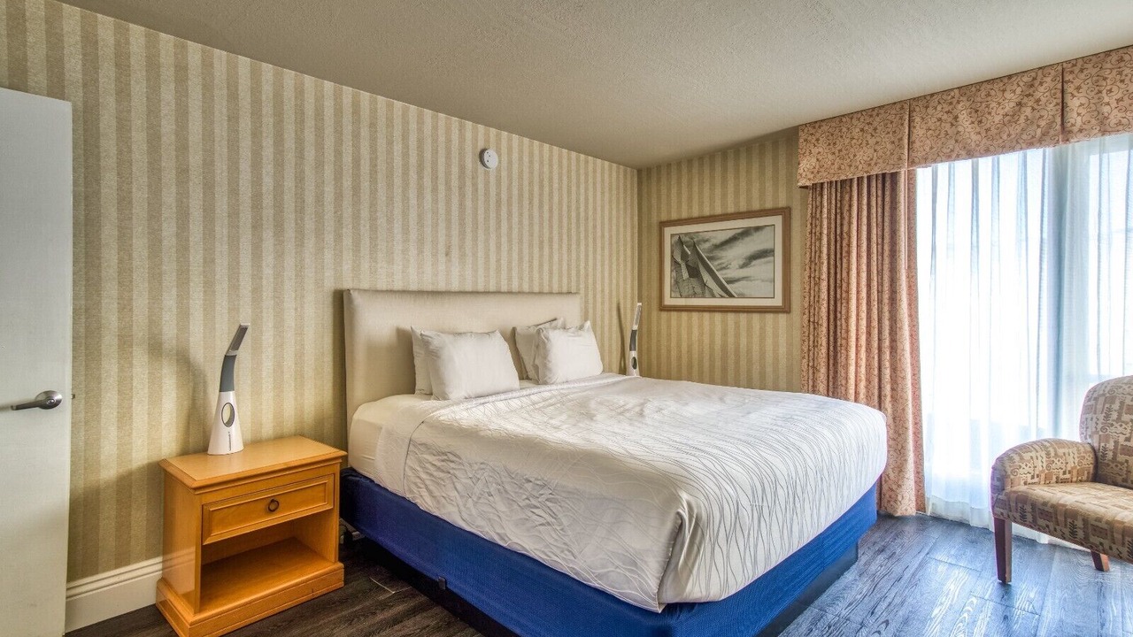 Photo of Bedroom in Fisherman's Wharf
