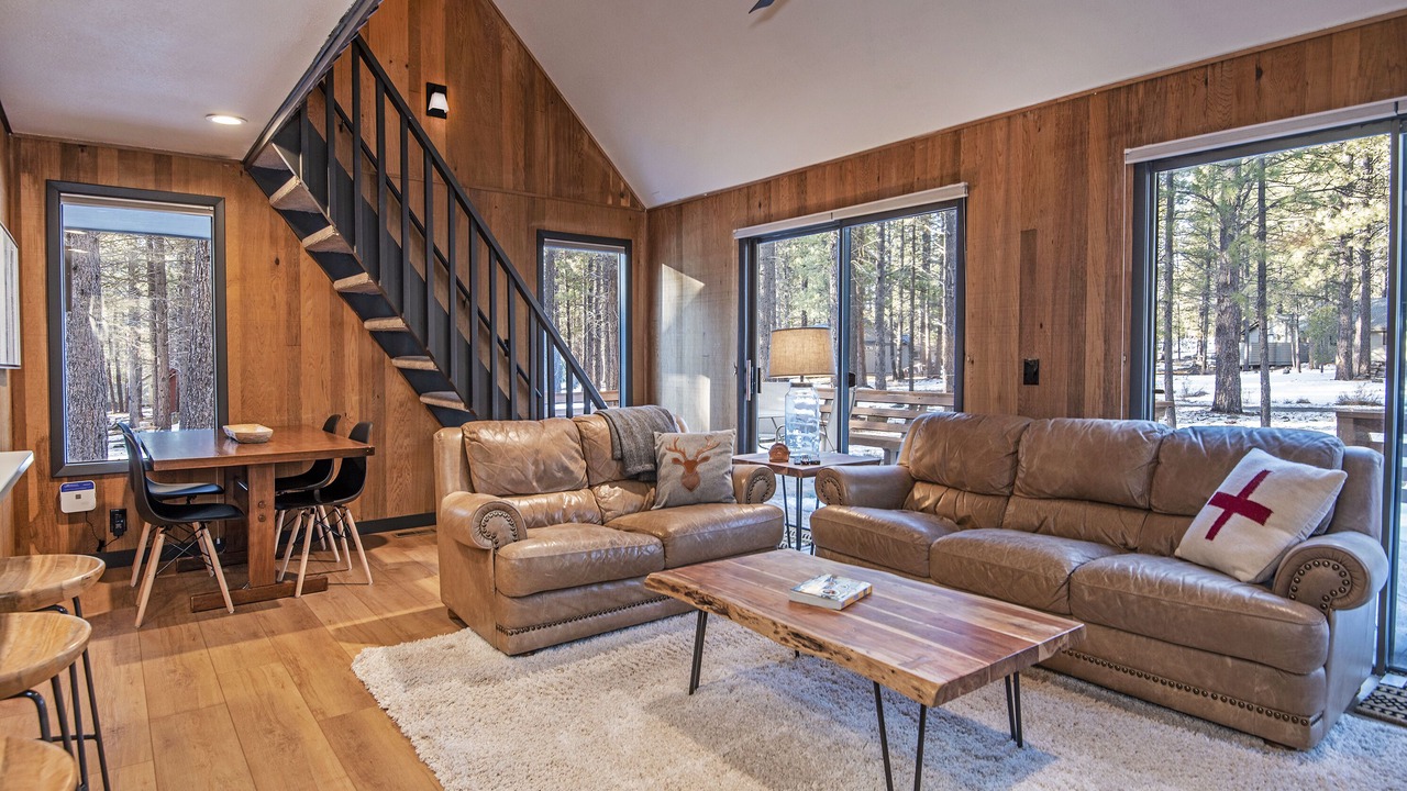 Photo of Livingroom in Overlook Park