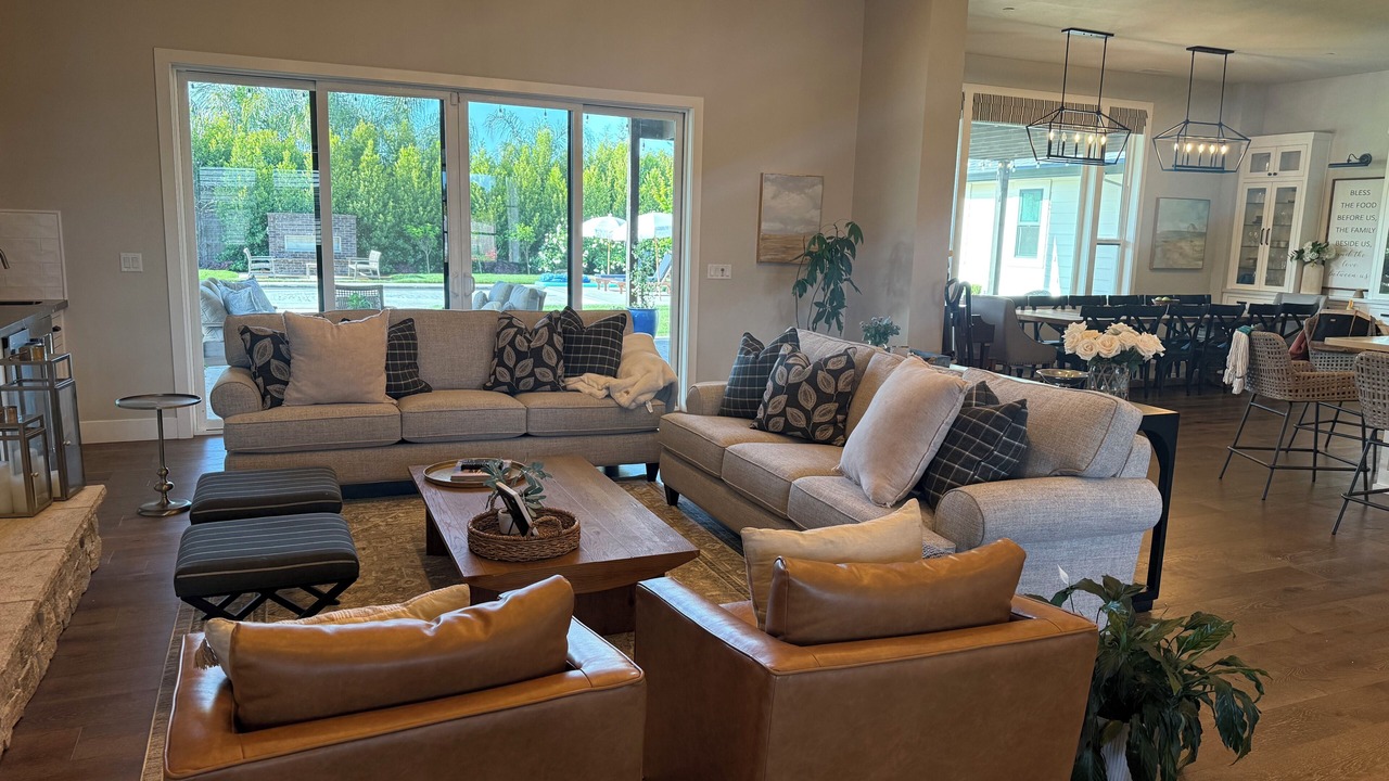 Photo of Livingroom in Chico