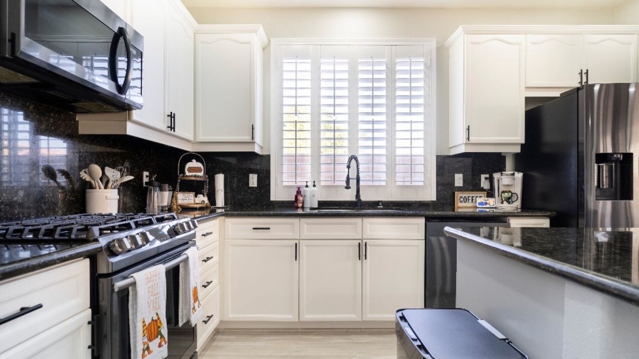 Photo of Kitchen in Indio