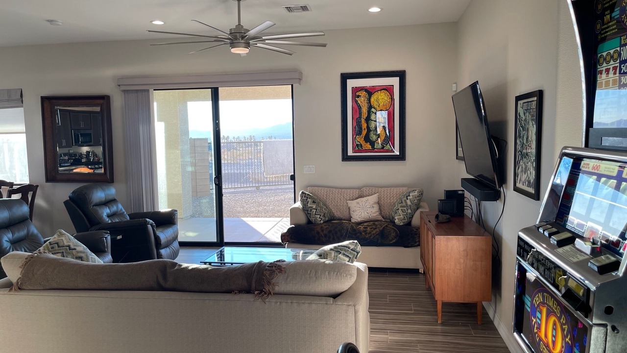 Photo of Livingroom in Fort Mohave