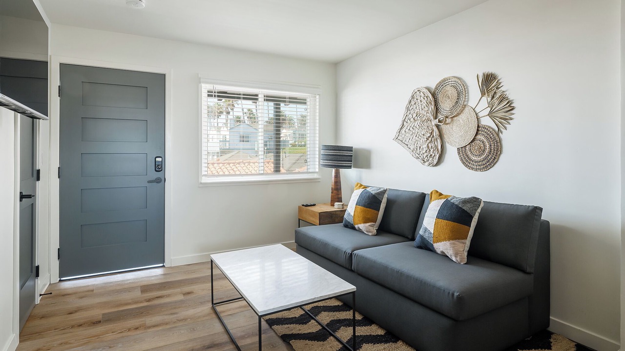Photo of Livingroom in Townsite