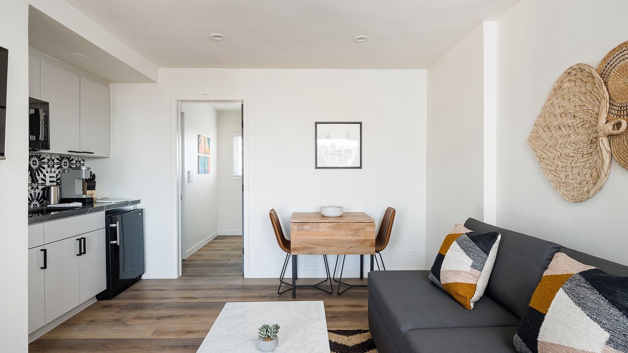Photo of Livingroom in Townsite