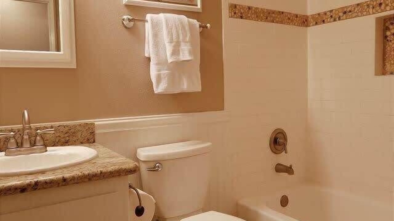 Photo of Bathroom in Baywood-Los Osos
