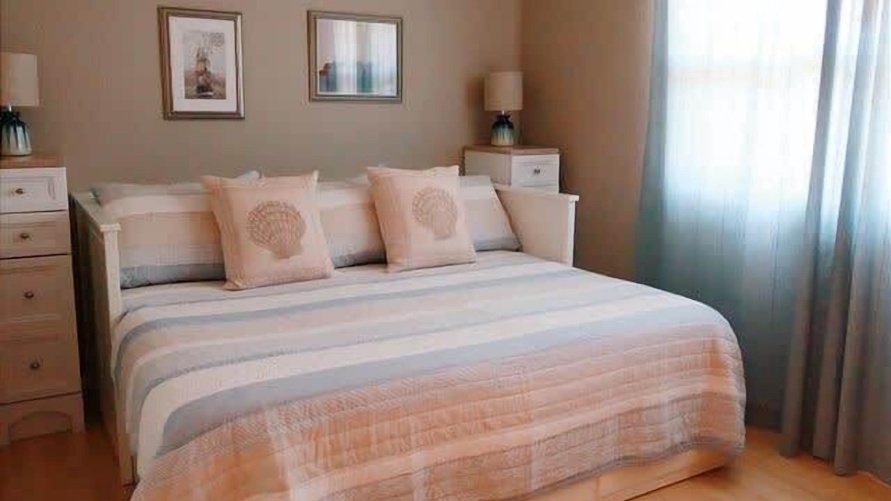 Photo of Bedroom in Baywood-Los Osos