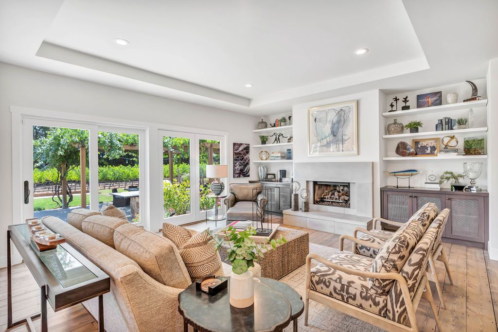 Photo of Livingroom in Calistoga