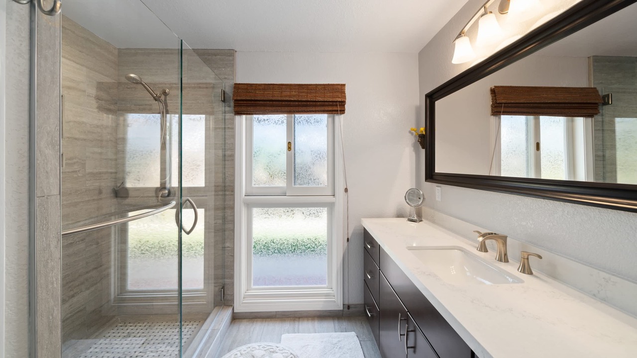 Photo of Bathroom in Huntington Beach
