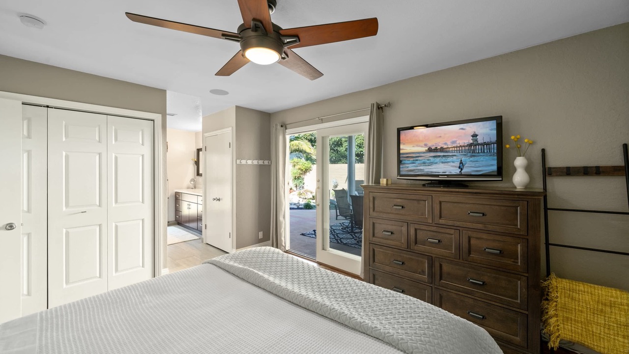 Photo of Bedroom in Huntington Beach