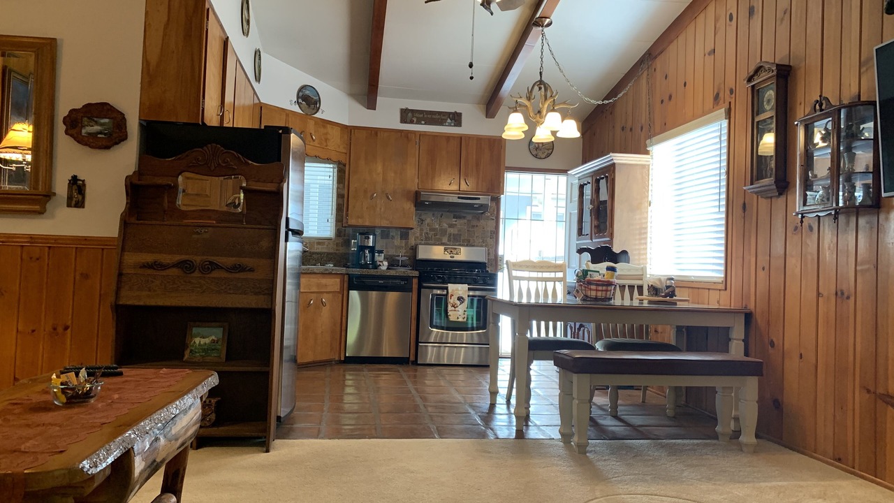 Photo of Kitchen in Kernville