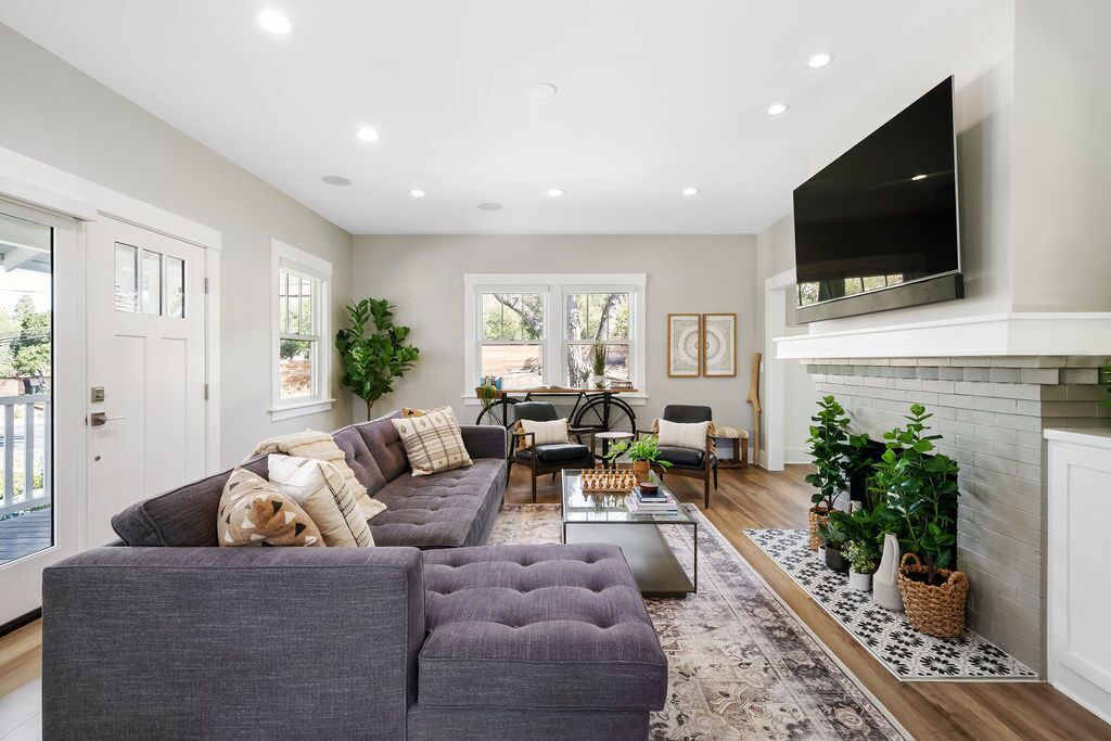 Photo of Livingroom in San Luis Obispo