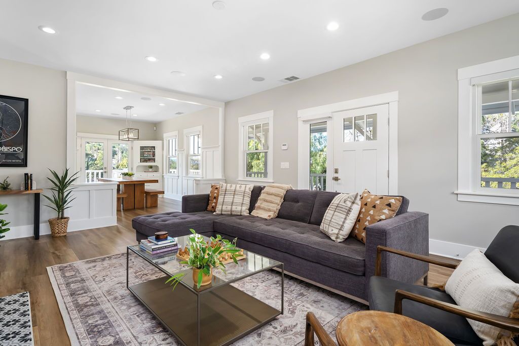 Photo of Livingroom in San Luis Obispo