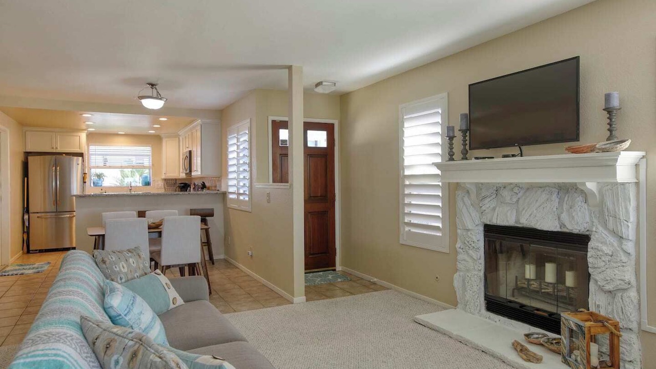 Photo of Bedroom in Pismo Beach