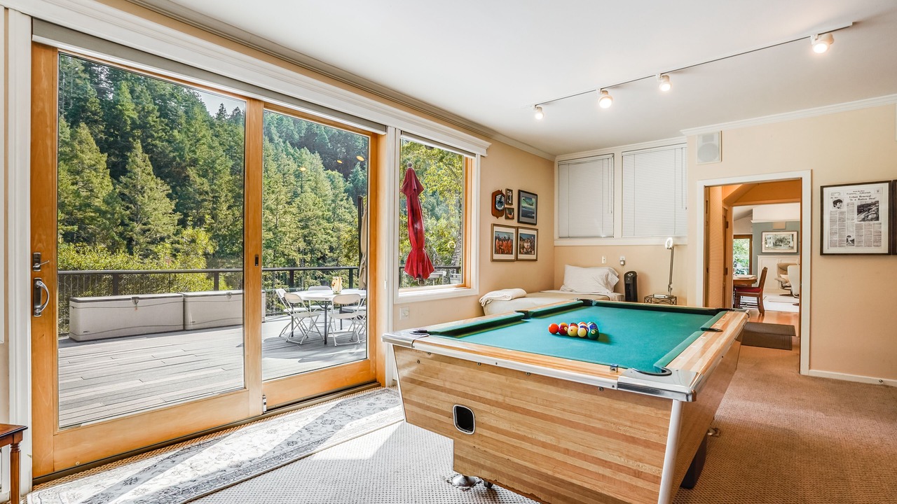Photo of Bedroom in Lagunitas-Forest Knolls
