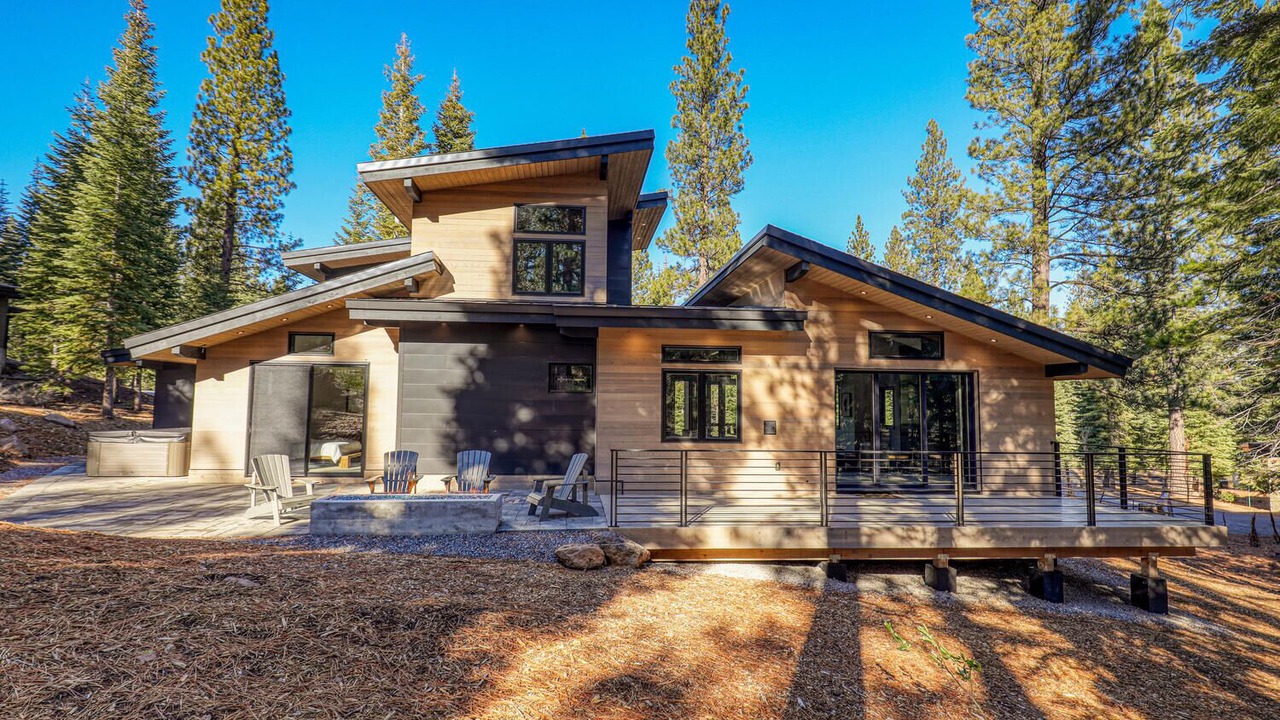 Photo of Outdoor in Ponderosa Palisades