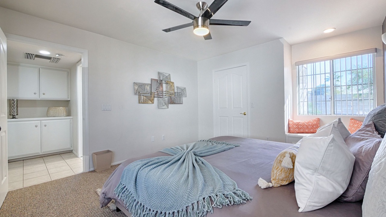 Photo of Bedroom in Desert Park Estates