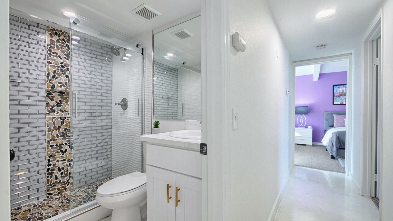 Photo of Bathroom in Desert Park Estates