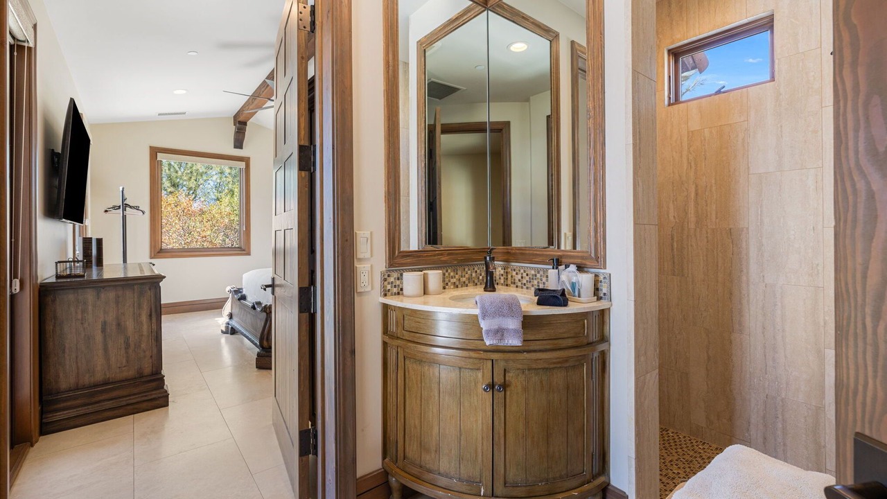 Photo of Bathroom in Bermuda Dunes