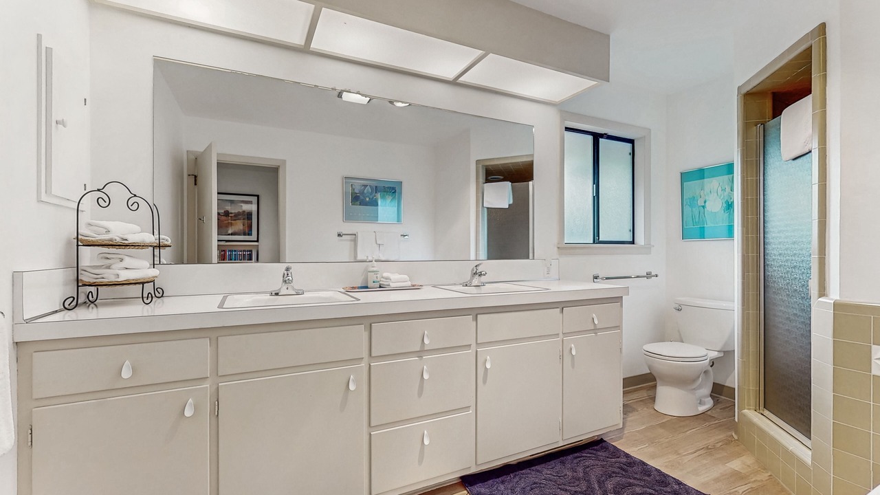 Photo of Bathroom in Jacoby Creek