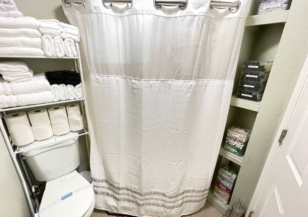 Photo of Bathroom in Alturas