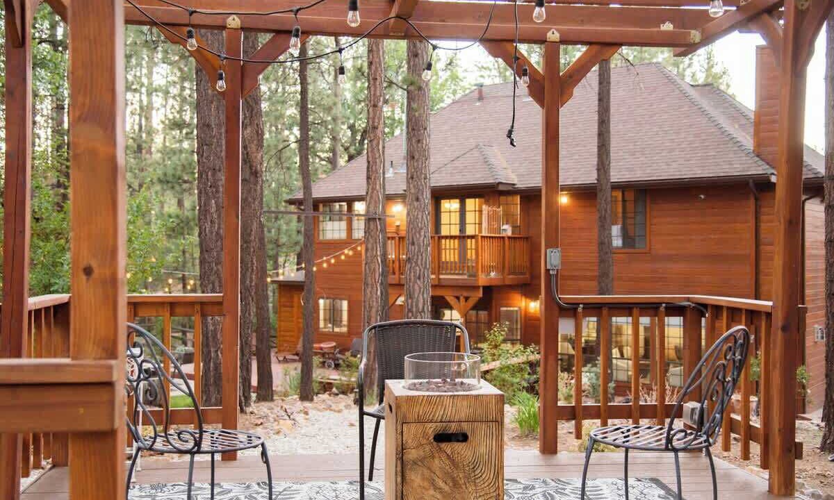 Photo of Patio Balcony in Summit Estates