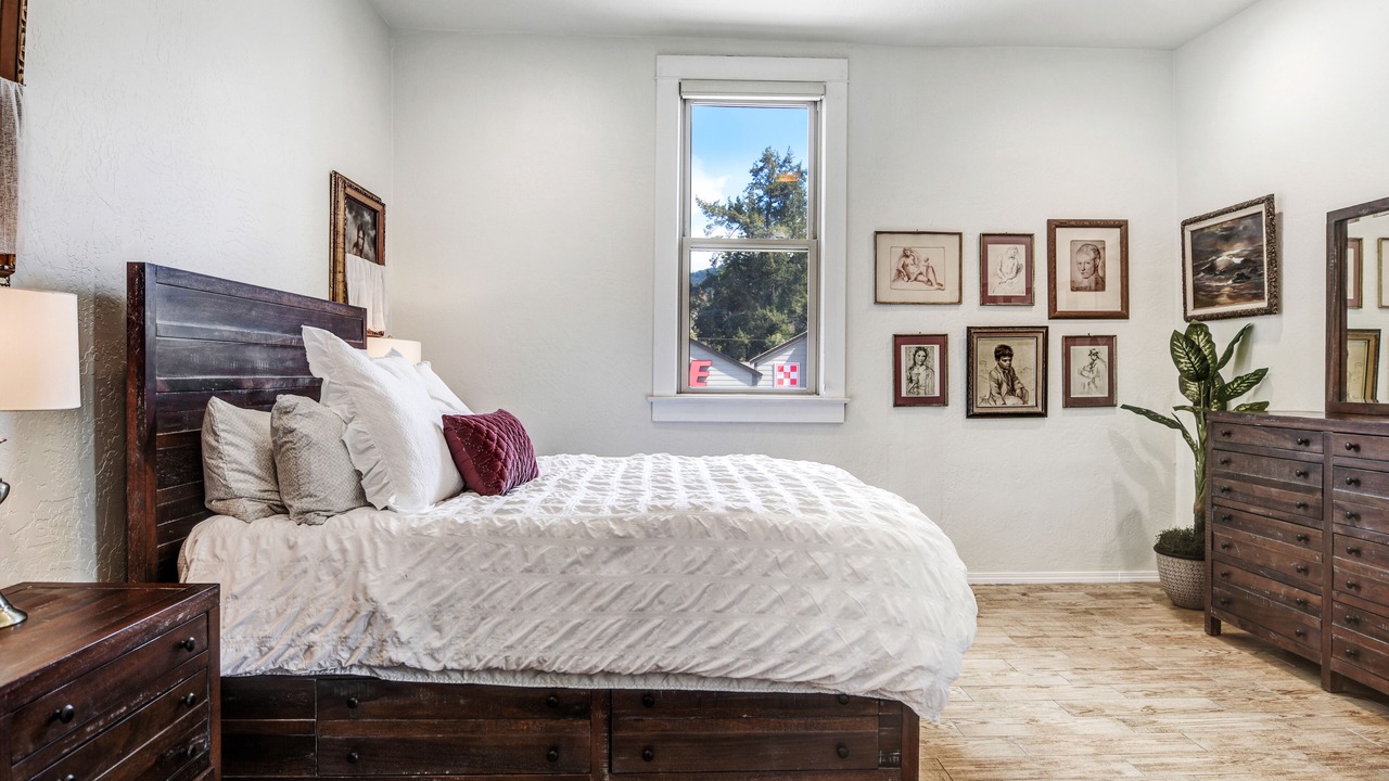 Photo of Bedroom in Murphy