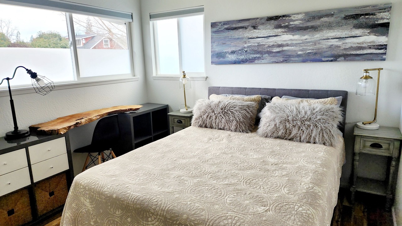 Photo of Bedroom in Grants Pass