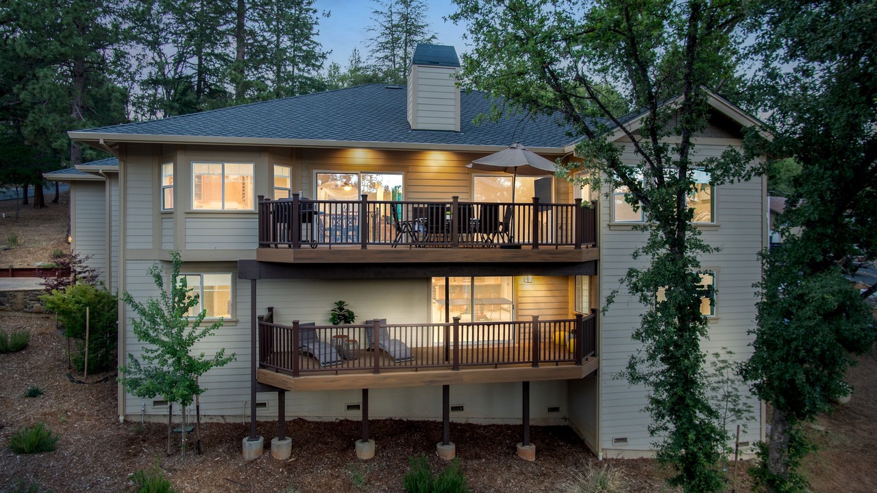 Photo of Outdoor in Groveland