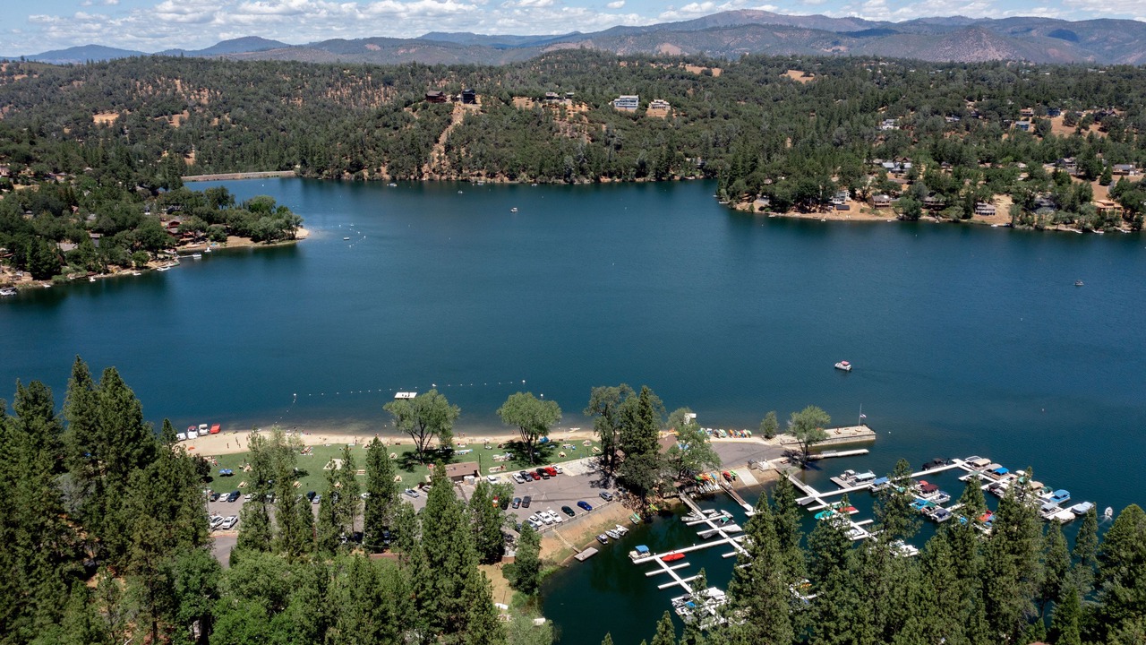 Photo of Outdoor in Groveland