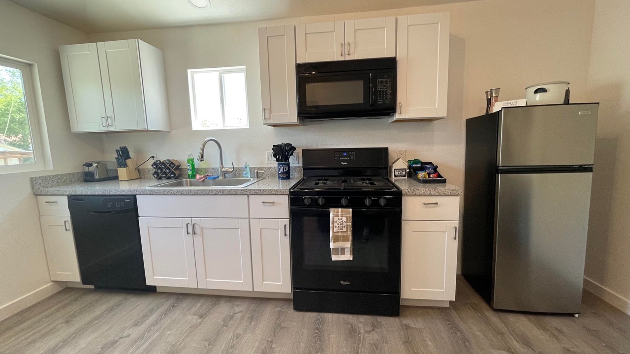 Photo of Kitchen in Globe