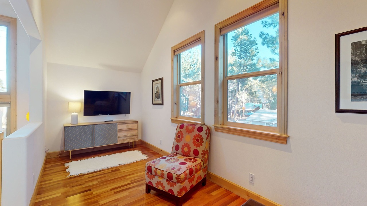 Photo of Livingroom in South Lake Tahoe