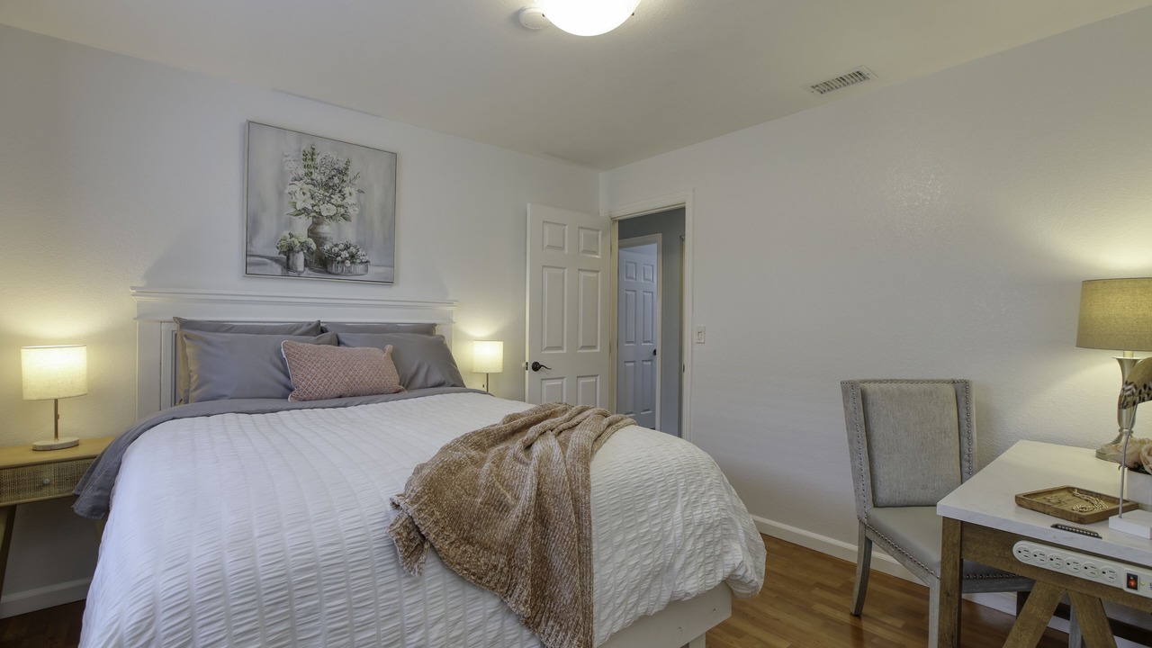 Photo of Bedroom in Nipomo