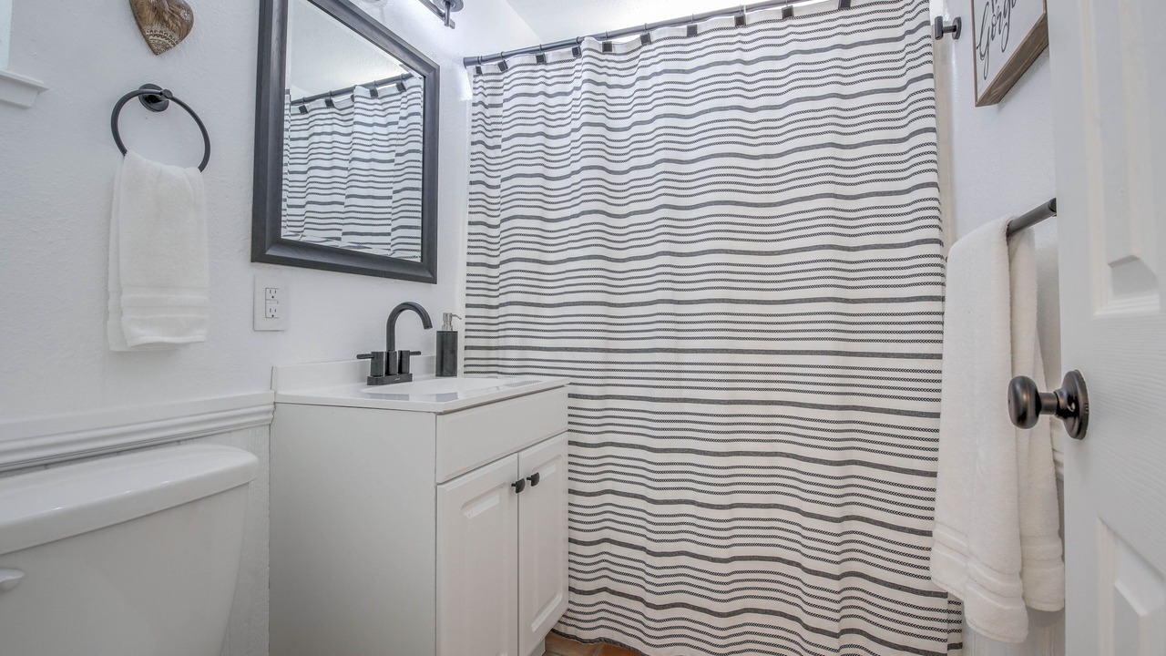 Photo of Bathroom in Walnut Grove