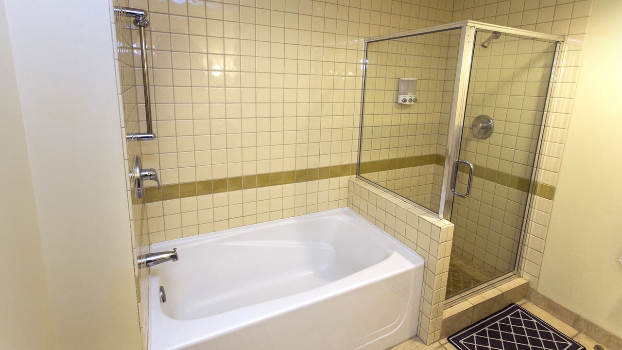 Photo of Bathroom in Lake Las Vegas