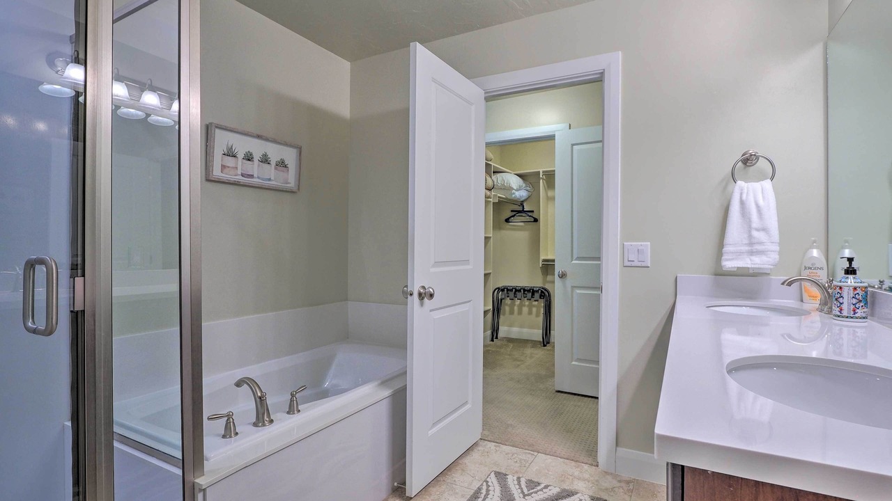 Photo of Bathroom in Sienna Hills