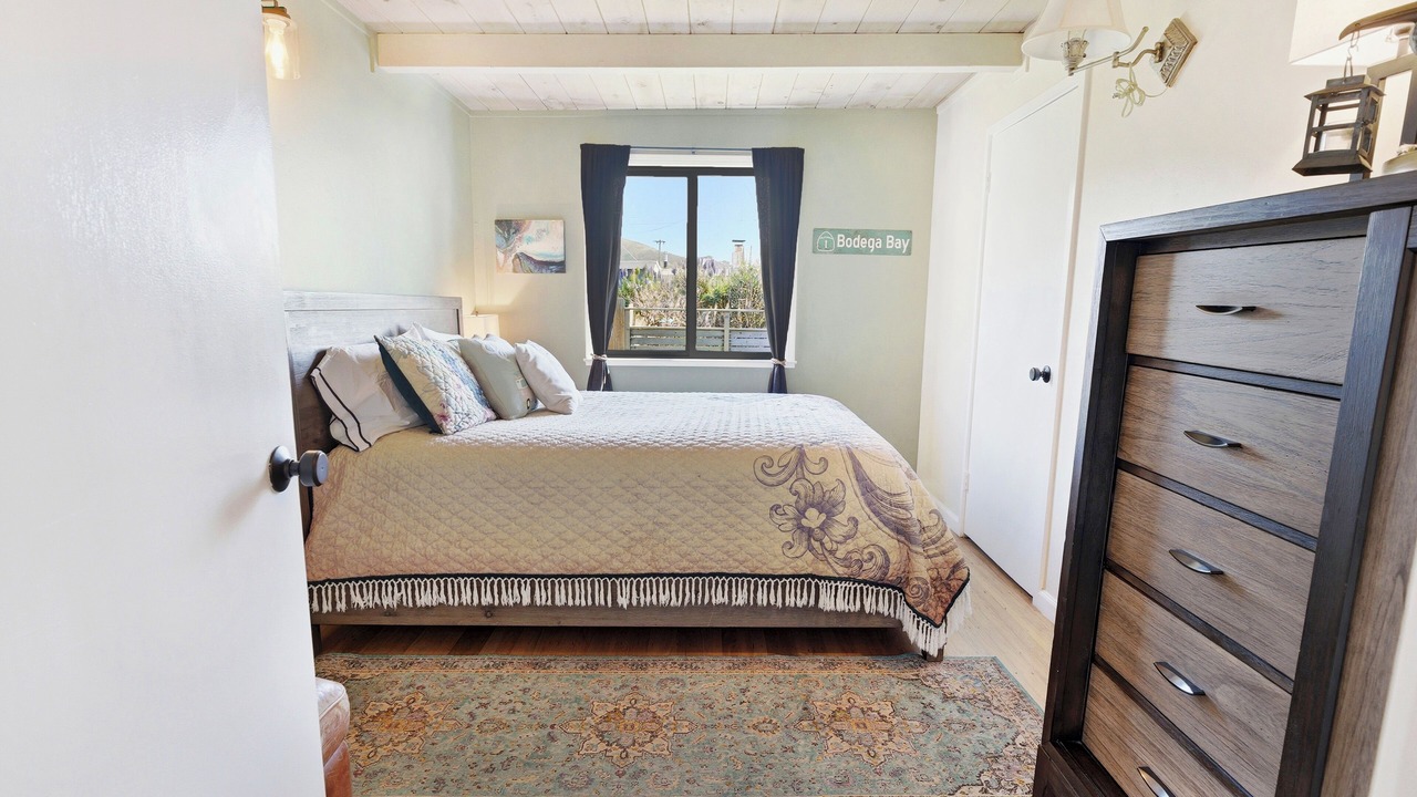 Photo of Bedroom in Bodega Bay