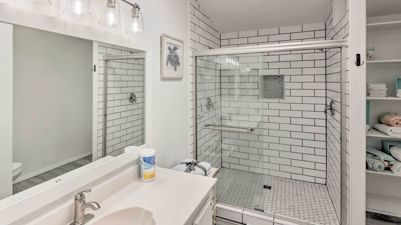 Photo of Bathroom in Holiday Shores