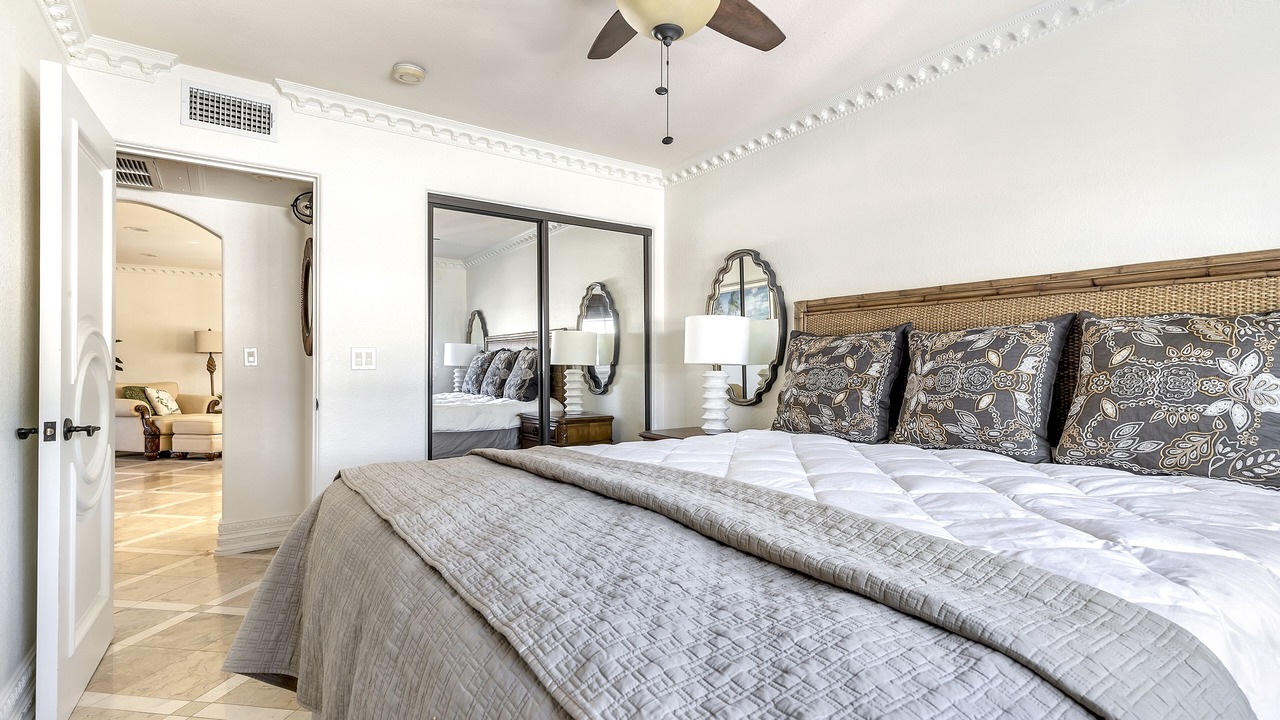 Photo of Bedroom in Corona del Mar