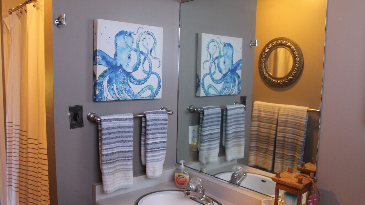 Photo of Bathroom in Cayucos