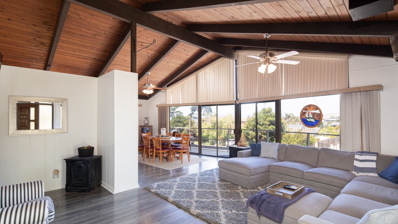 Photo of Livingroom in Cayucos