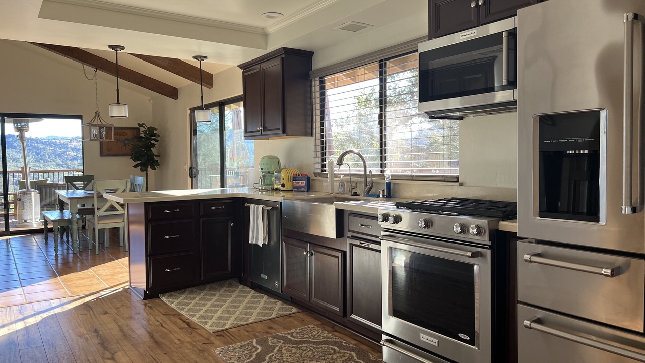 Photo of Kitchen in Oak Shores