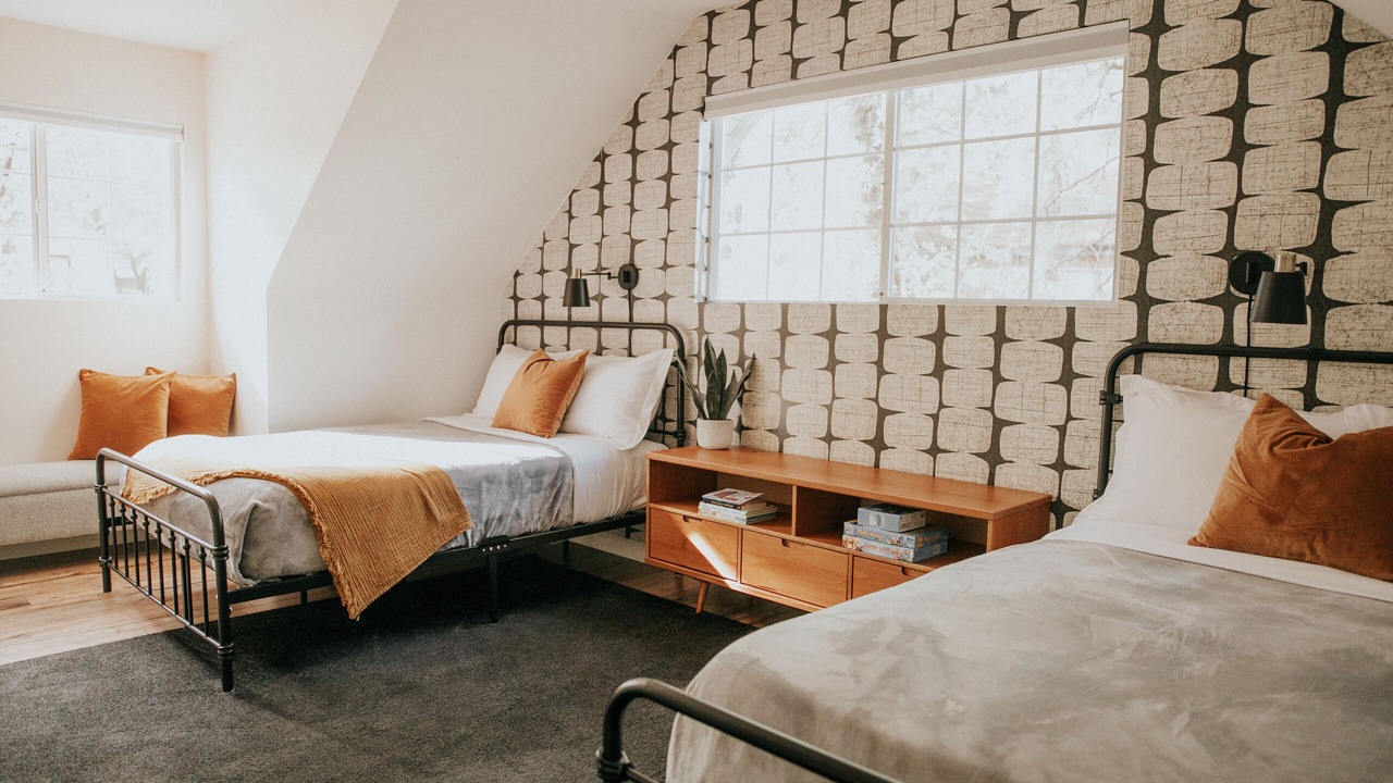 Photo of Bedroom in Lakehead-Lakeshore