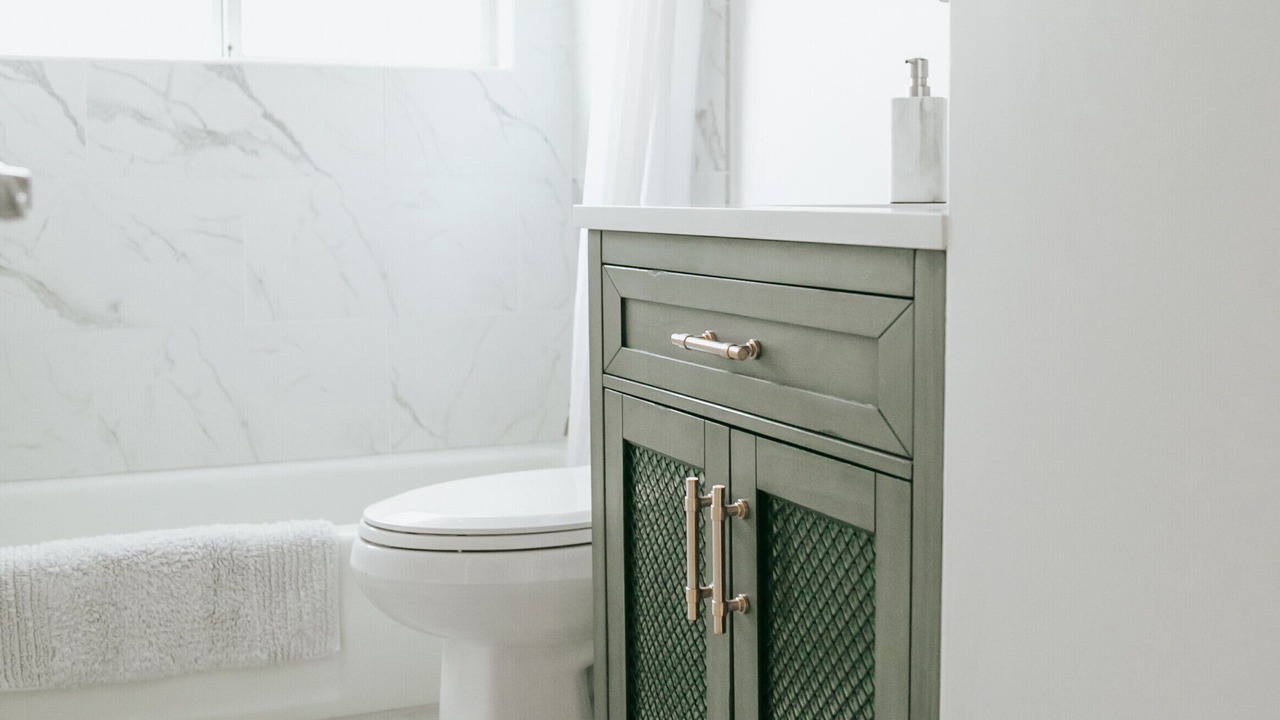 Photo of Bathroom in Lakehead-Lakeshore