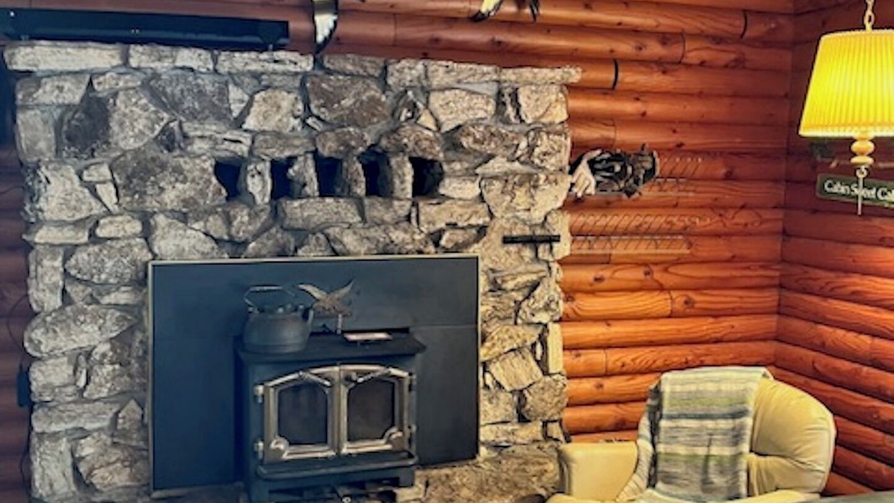 Photo of Livingroom in Lake Almanor Country Club