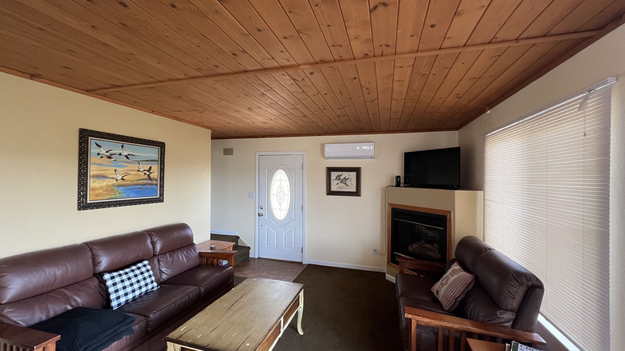 Photo of Livingroom in Oak Shores