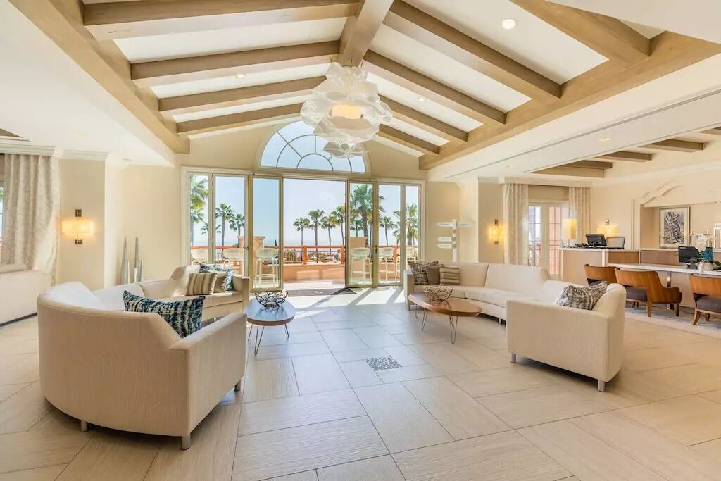 Photo of Livingroom in Newport Coast