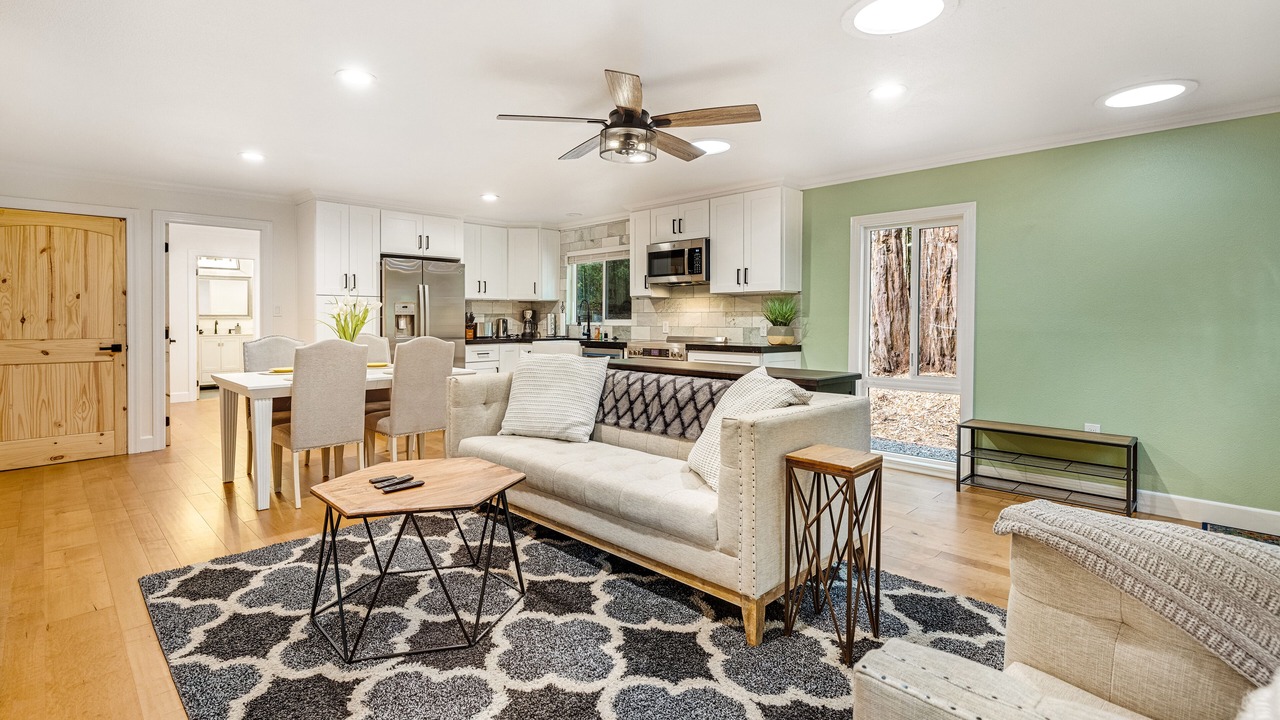 Photo of Livingroom in Freestone