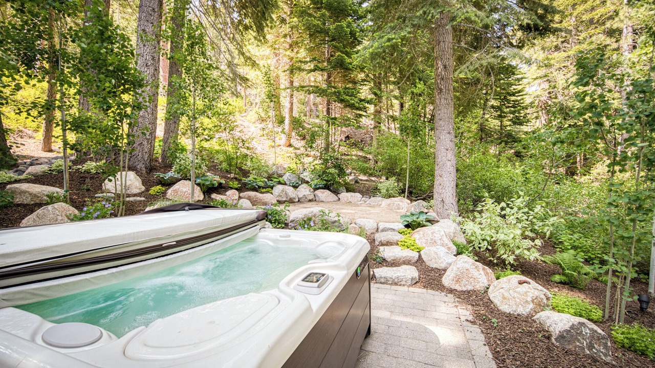 Photo of Outdoor in Alpine Meadows